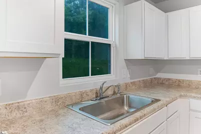2085 Evanston Drive, Wellford, SC 29384 - Photo 11