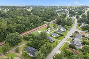 95 Lawrence St, Lyman, SC 29365 - Photo 33