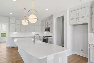 241 Summerall Ln, Seneca, SC 29678 - Photo 7