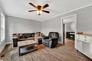 215 Gail St, Easley, SC 29642 - Photo 9