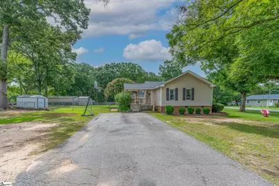 109 Hilldale Avenue, Laurens, SC 29360 - Photo 3