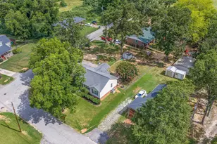 109 Hilldale Ave, Laurens, SC 29360 - Photo 33