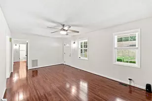 320 Bates View Dr, Travelers Rest, SC 29690 - Photo 11