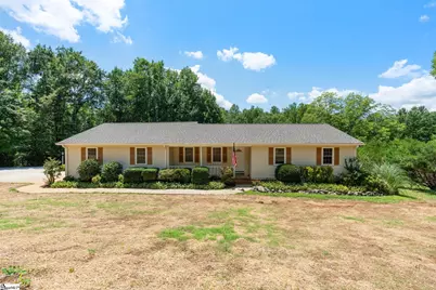 320 Bates View Drive, Travelers Rest, SC 29690 - Photo 1