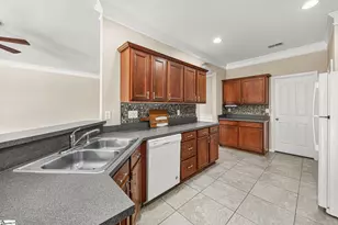 10 Paranor Dr, Simpsonville, SC 29681 - Photo 7