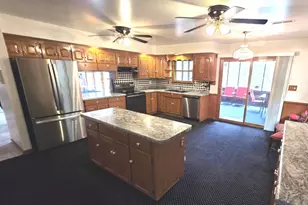 88 Lake Forest Dr, Iva, SC 29655 - Photo 9