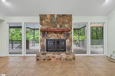 203 Mockingbird Street, Seneca, SC 29678 - Photo 13