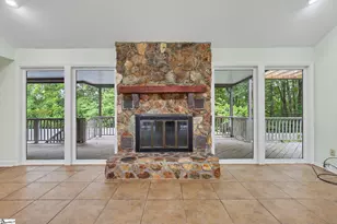 203 Mockingbird St, Seneca, SC 29678 - Photo 13