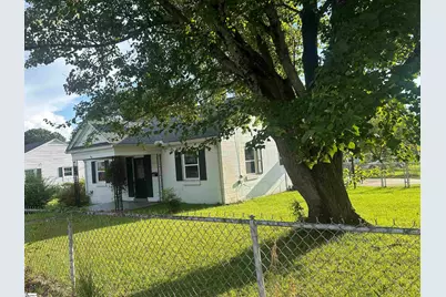 405 Elizabeth Street, Clinton, SC 29325 - Photo 1