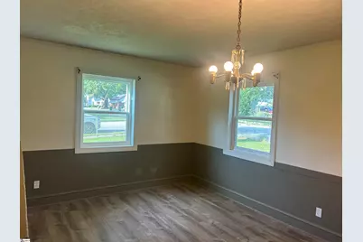 405 Elizabeth Street, Clinton, SC 29325 - Photo 5