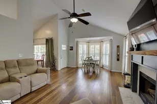 9 Fieldcrest Ct, Simpsonville, SC 29681 - Photo 11