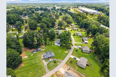 215 Bondale Drive, Spartanburg, SC 29303 - Photo 39