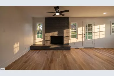 215 Bondale Drive, Spartanburg, SC 29303 - Photo 5