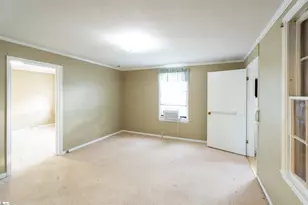 60 Blake St, Greenville, SC 29605 - Photo 15
