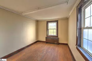 14 Deering St, Greenville, SC 29605 - Photo 11
