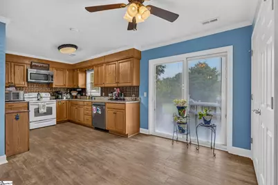 1660 Holly Springs Road, Inman, SC 29349 - Photo 7