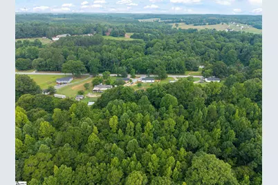 2302 Old Spartanburg Highway, Woodruff, SC 29388 - Photo 31