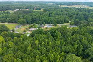 2302 Old Spartanburg Hwy, Woodruff, SC 29388 - Photo 31