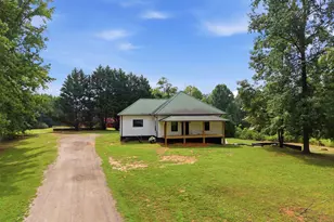 553 Dacusville Rd, Marietta, SC 29661 - Photo 3
