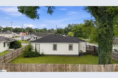 305 Poplar Street, Gaffney, SC 29341 - Photo 17