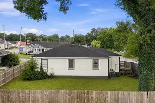 305 Poplar St, Gaffney, SC 29341 - Photo 17