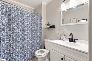 305 Poplar St, Gaffney, SC 29341 - Photo 15