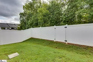 917 Leyburn Ln, Greenville, SC 29617 - Photo 31