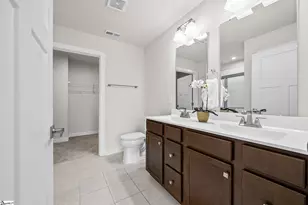 603 Cresslyn Ct, Greenville, SC 29617 - Photo 3