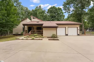 1542 5th Ave Ext, Clinton, SC 29325 - Photo 1