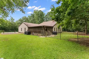 1542 5th Ave Ext, Clinton, SC 29325 - Photo 37