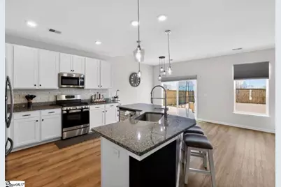 717 Pollyanna Drive, Greenville, SC 29605 - Photo 5