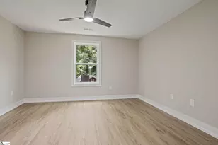 8 Pinewood Dr, Taylors, SC 29687 - Photo 23