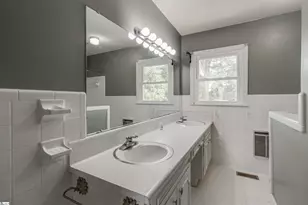856 Neely Ferry Rd, Gray Court, SC 29645 - Photo 19
