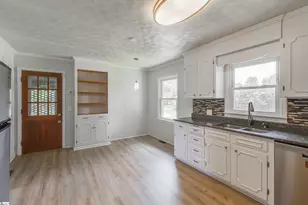 856 Neely Ferry Rd, Gray Court, SC 29645 - Photo 11
