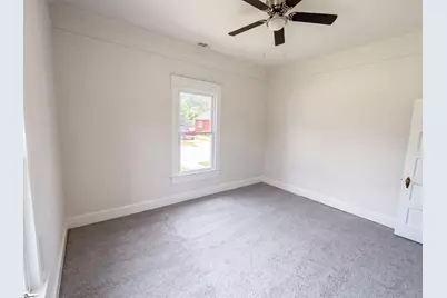 112 Sherard Avenue, Ninety Six, SC 29666 - Photo 11