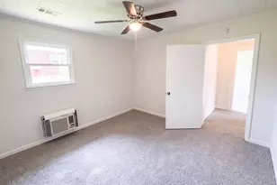112 Sherard Ave, Ninety Six, SC 29666 - Photo 9