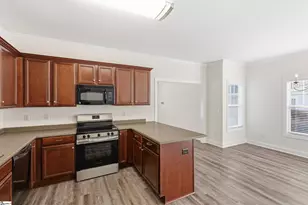 201 Lincoln St, Greenville, SC 29601 - Photo 11