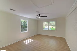 210 Rison Rd, Greenville, SC 29611 - Photo 23