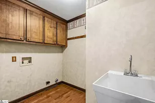 400 Michaux Dr, Greenville, SC 29605 - Photo 23