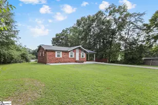 271 Peach St, Inman, SC 29349 - Photo 3