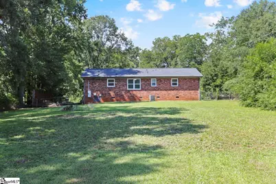 271 Peach Street, Inman, SC 29349 - Photo 9