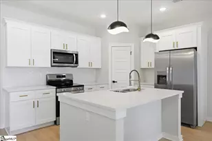215 Whatley Cir, Mauldin, SC 29662 - Photo 7