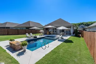 709 Arnica Dr, Duncan, SC 29334 - Photo 33