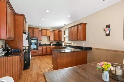 207 Beechwood Drive, Greer, SC 29651 - Photo 13