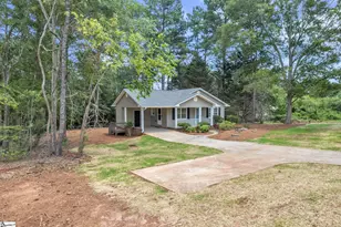 297 Irby Rd, Piedmont, SC 29673 - Photo 3