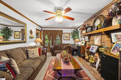 120 E Woodburn Drive, Taylors, SC 29687 - Photo 19