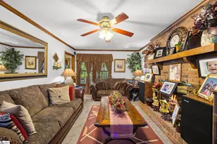 120 E Woodburn Dr, Taylors, SC 29687 - Photo 19
