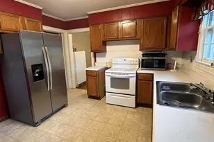 2507 Poinsett Hwy, Greenville, SC 29609 - Photo 7