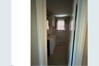 2507 Poinsett Highway, Greenville, SC 29609 - Photo 11