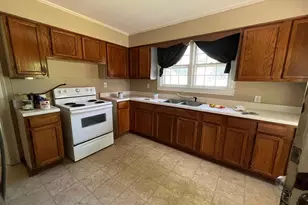 2507 Poinsett Hwy, Greenville, SC 29609 - Photo 21